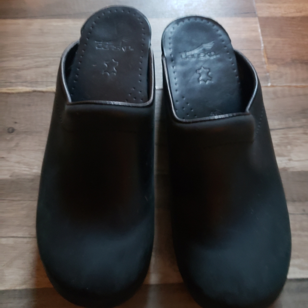 Dansko non- slip clog